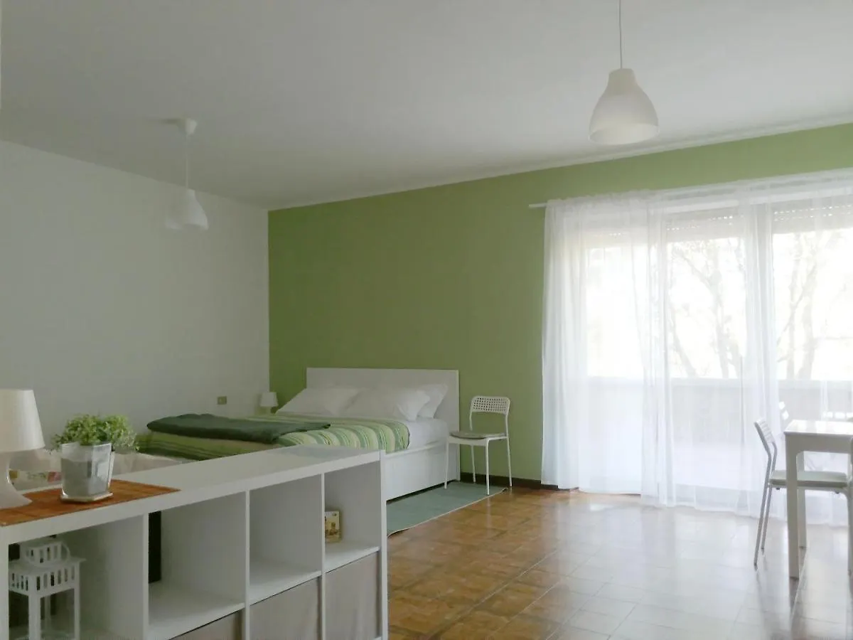 Casetta Con Terrazza Como 0*,  Włochy