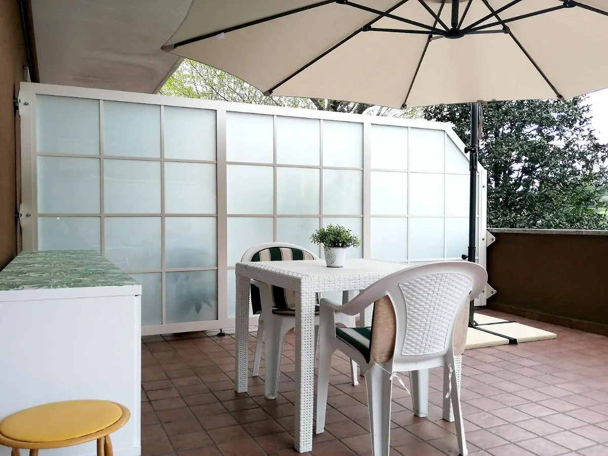 Apartament Casetta Con Terrazza Como